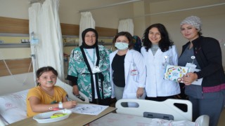 Bafra Devlet Hastanesinde Dünya Çocuk Günü etkinliği