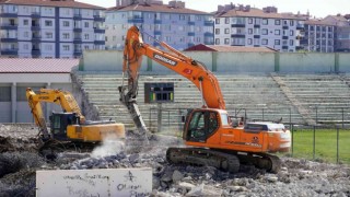Bağlum Stadı baştan sona yenileniyor
