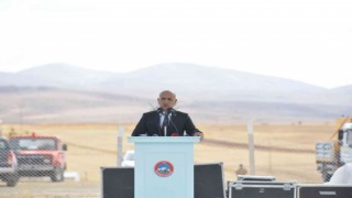 Bakan Kirişci: “Artık ülkeyi bir bütün olarak gören ve eşit yurttaşlık temelinde bir bakışa sahip olan yönetime kavuştuk”