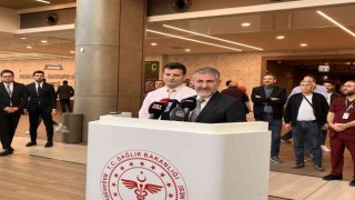 Bakan Nebati, Binali Yıldırımı ve madencileri hastanede ziyaret etti