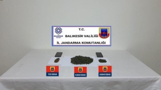 Balıkesirde jandarma 53 uyuşturucu şüphelisini gözaltına aldı