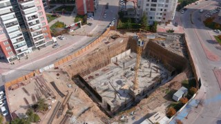 Başkan Altay Yenişehir Sosyal Tesisi ve Lise Medeniyet Akademisi inşaatını inceledi