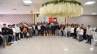 Başkan Ataç Azerbaycanlı öğrenciler ile buluştu