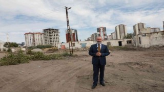 Başkan Çolakbayrakdar; “Yakut Mahallesini de güzel bir geleceğe hazırlıyoruz”