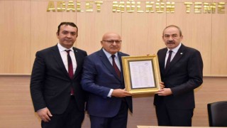 Başkan Gülsoy: Ayıran ve kayıran olmayacağız