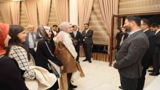 Başkan Öztekin, yeni atanan öğretmenlerle buluştu