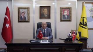 Başkan Pekmezci: “29 Ekim 1923 tarihinde Cumhuriyetin ilan edilmesiyle taçlandırılmış ve tarihe adını altın harflerle yazdırmıştır”