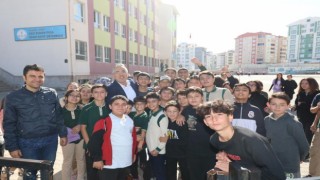 Başkan Savran mahalle ziyaretlerinde