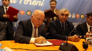 Başkan Sekmen işçi maaşlarına yüzde 75 zam yaptı