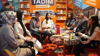 Başkan Yılmazın gençlik yatırımlarına iki ödül birden