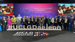 Başkan Zorluoğlu dünya yerel ve bölgesel liderler zirvesine katıldı