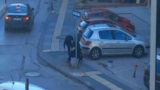 Başkentte liseli öğrencilerin silahlı bıçaklı kavgası kamerada