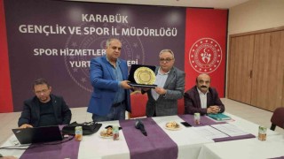 Beşiktaş Başkanı Çebiden babasına jest