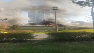 Beşiktaşta İETT otobüsü alev alev yandı