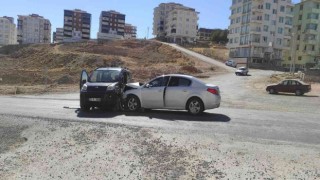 Besnide trafik kazası: 2 yaralı