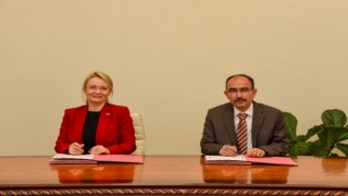 Bilecik Şeyh Edebali Üniversitesi ile Kızılay arasında protokol imzalandı
