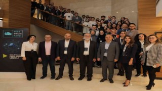 Bilişim uzmanları yetişmeye devam ediyor
