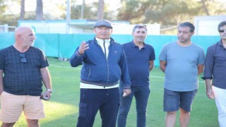 Bodrumspor Onursal Başkanı Fikret Öztürk: “Takımdan son derece memnunuz”