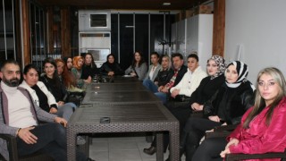 Bozüyükte bayan kuaför işletmecileri kendi aralarında toplantı yaptı