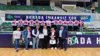 Bu sefer kadınlar için tribündeler