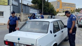 Bucada okul önlerinde emniyet sağlanıyor
