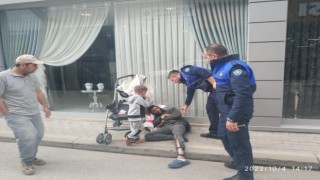 Bursada dilencinin zabıtaya direnme anları kamerada