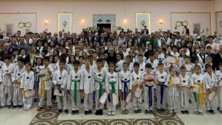 Bursalı 116 sporcu kuşak sınavından başarıyla geçti