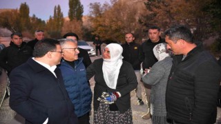Büyükkılıçtan Soğanlı Vadisinde bez bebek satışı yapan kadınlarla Fransızca sohbet