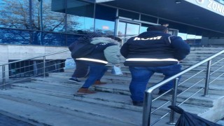 Bylock kullanıcısı FETÖ firarisi KOM ekiplerince yakalandı