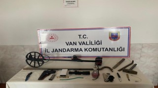 Çaldıranda ruhsatsız kazı yapan 3 kişi yakalandı