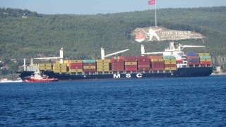 Çanakkale Boğazında konteyner gemisi makine arızası yaptı