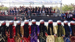 Çayırovada Cumhuriyet coşkusu çeşitli gösterilerle kutlandı