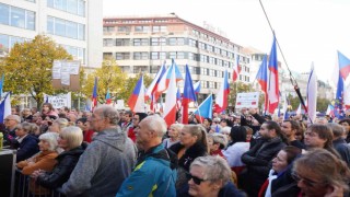 Çekyada Rusyaya yapılan yaptırımlar protesto edildi