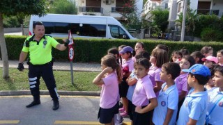 Çocuklar parkta hem eğlendi, hem trafik eğitimi aldı