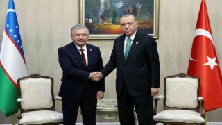 Cumhurbaşkanı Erdoğan, Özbekistanlı mevkidaşı Mirziyoyev ile görüştü