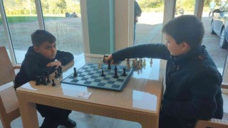 Cumhuriyet bayramı satranç turnuvası düzenlendi
