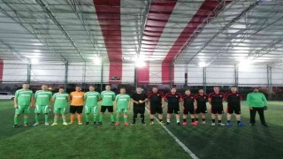 Cumhuriyet kupası futbol turnuvası başladı