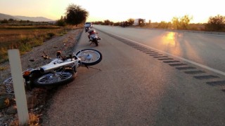 Devrilen motosikletin sürücüsü yaralandı