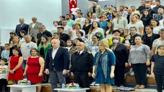 Didimde 29 Ekim kutlamaları çocukların gösterileri ile başladı
