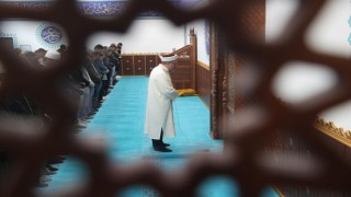 Diyanet İşleri Başkanı Erbaş, Fransa Sarcelles Selimiye Camiinde gurbetçilerle bir araya geldi