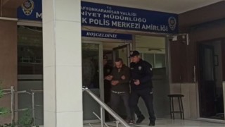 Dönerciden ayran, telefoncudan telefon çalan hırsız yakalandı