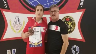 Dünya üçüncüsü oldu