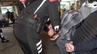 Dur ihtarına uymayan aracı polis ekipleri 5 dakikada yakaladı