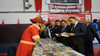 Eğirdir Kitap Şenliği kapılarını ziyaretçilere açtı