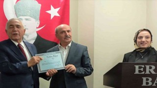 Eğitimci Budak, Aşık Veyseli Yunusa benzetti