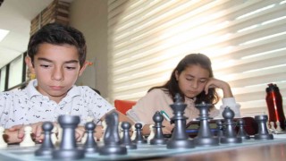 Elazığda 274 sporcunun katıldığı Çaturanga satranç turnuvası başladı