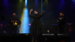 Elif Buse Doğan, Cumhuriyet Bayramında Orduda sahne aldı