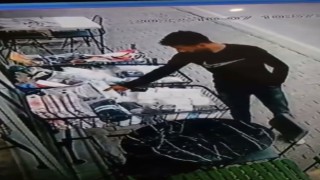 Elini kolunu sallayarak geldi, nevresim takımını çalarak gitti