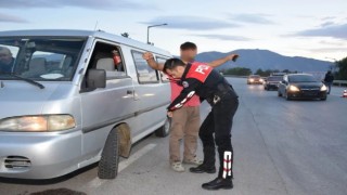 Erzincanda “Huzurlu Sokaklar ve Terör Suçları Uygulaması”