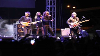 Erzincanda Kıraç rüzgarı esti